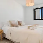 Luxury Penthouse With Big Terrace And Seaviews Apartmán *