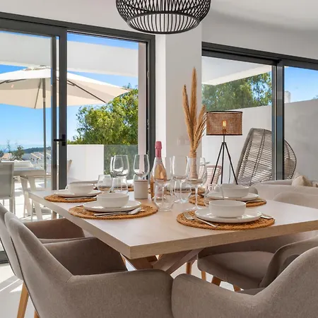 Luxury Penthouse With Big Terrace And Seaviews * Manilva