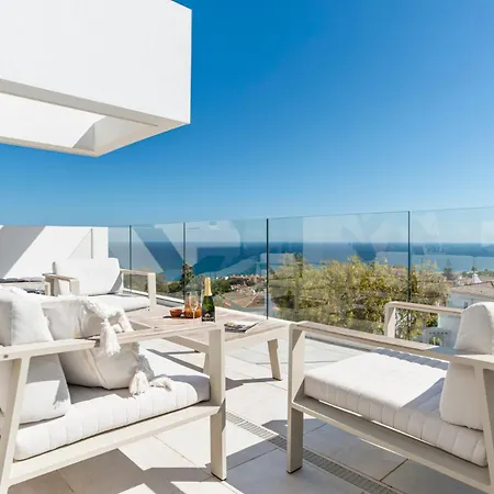 Apartment Luxury Penthouse With Big Terrace And Seaviews