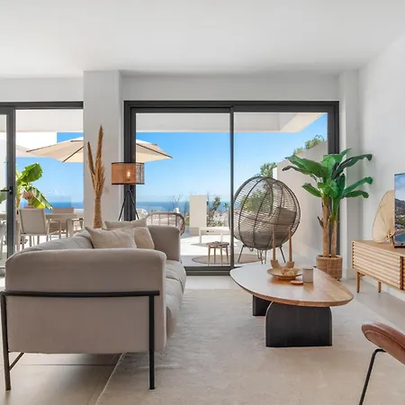 Luxury Penthouse With Big Terrace And Seaviews Apartment Manilva