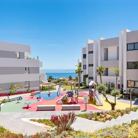 Luxury Penthouse With Big Terrace And Seaviews Apartmán